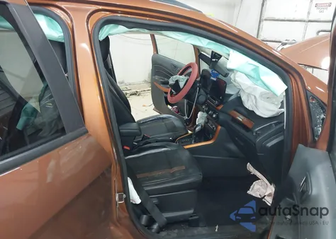 2018 Ford Ecosport Ses z USA, uszkodzony, nr VIN MAJ6P1CL3JC193817